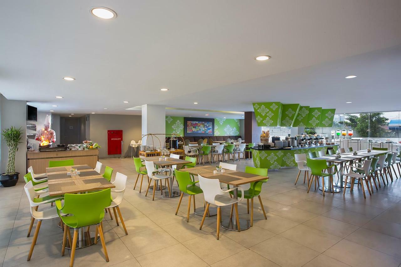 Khas Pekanbaru Hotel Dış mekan fotoğraf